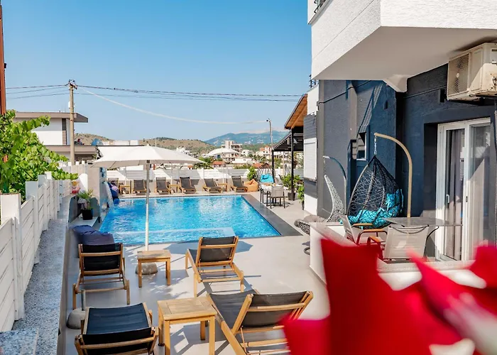 Sunshine Hotel