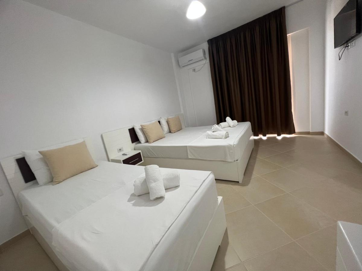 Sunshine Hotel 3*