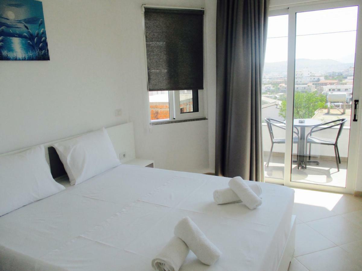 Sunshine Hotel